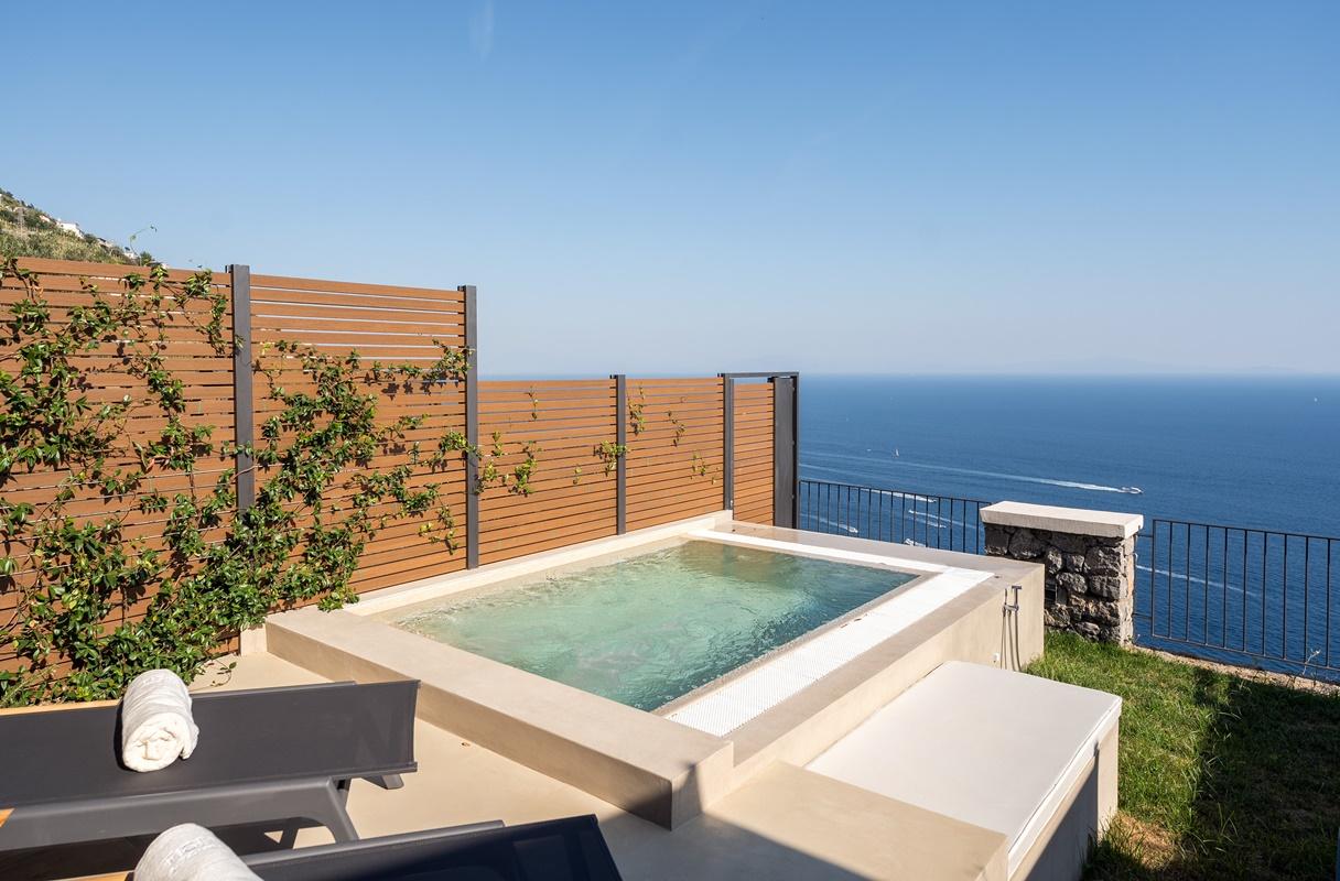 Furore Grand Hotel Екстериор снимка