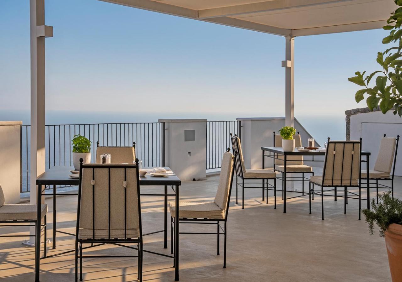 Furore Grand Hotel Екстериор снимка