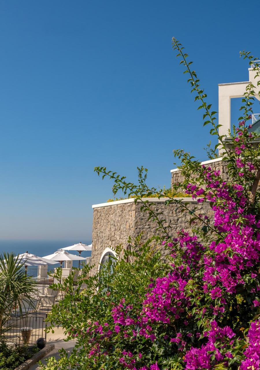 Furore Grand Hotel Екстериор снимка