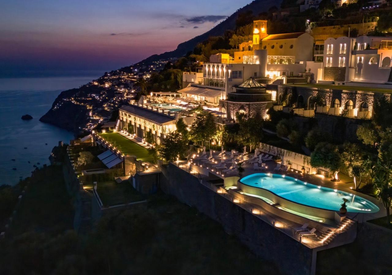 Furore Grand Hotel Екстериор снимка