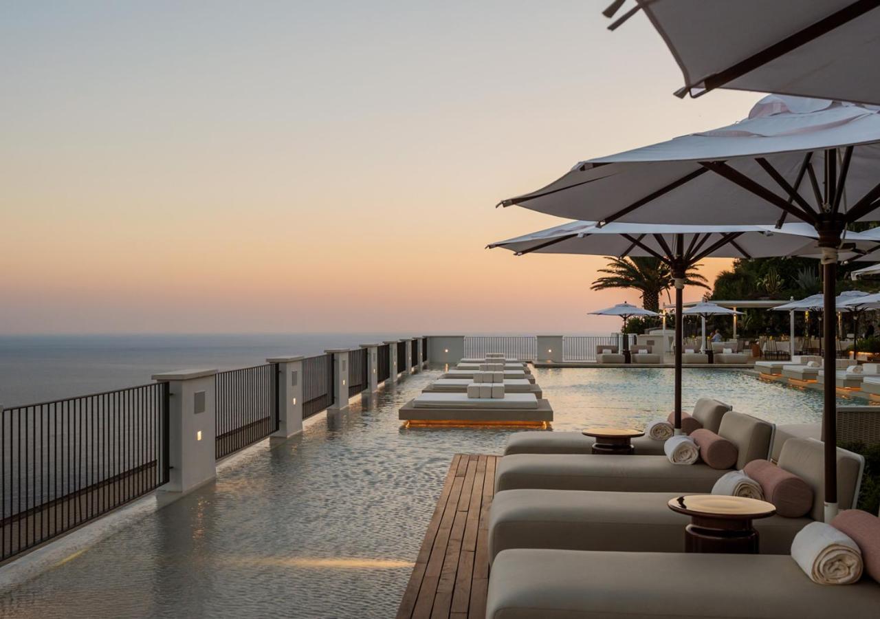Furore Grand Hotel Екстериор снимка